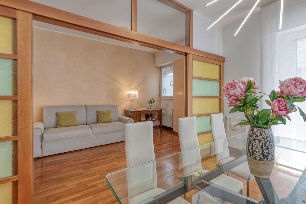 Bnbutler - Stromboli, 22 - Ampio, Luminoso Ed Elegante Milan Luaran gambar